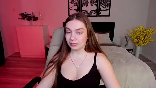 Snapshot of DaniellaLovely chatting on 3, 2, 2025 DaniellaLovely online show from 3, 2, 2025