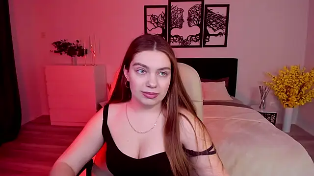 Snapshot of DaniellaLovely chatting on 4, 2, 2025 DaniellaLovely online show from 4, 2, 2025