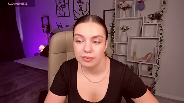 Snapshot of DaniellaLovely chatting on 15, 9, 2025 DaniellaLovely online show from 15, 9, 2025