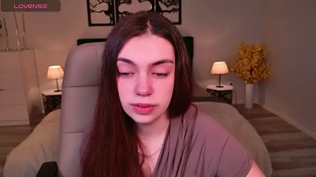 Snapshot of DaniellaLovely chatting on 12, 11, 2025 DaniellaLovely online show from 12, 11, 2025