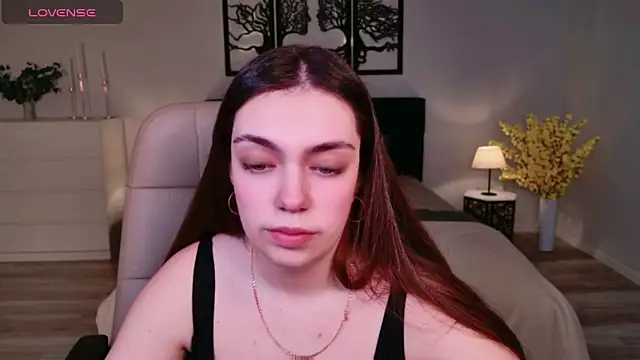 Snapshot of DaniellaLovely chatting on 17, 11, 2025 DaniellaLovely online show from 17, 11, 2025