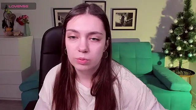 Snapshot of DaniellaLovely chatting on 6, 1, 2026 DaniellaLovely online show from 6, 1, 2026