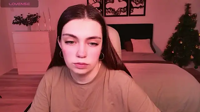 Snapshot of DaniellaLovely chatting on 10, 1, 2026 DaniellaLovely online show from 10, 1, 2026