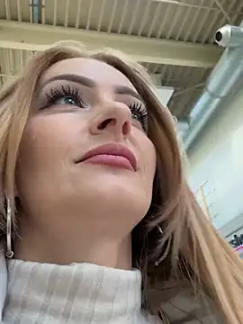 Snapshot of CataleyaKirk chatting on 5, 3, 2026 CataleyaKirk online show from 5, 3, 2026