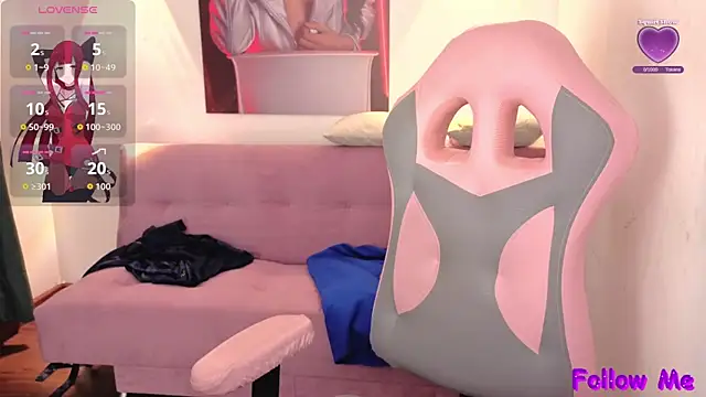 Snapshot of vittorialombardi__ chatting on 25, 10, 2025 vittorialombardi online show from 25, 10, 2025