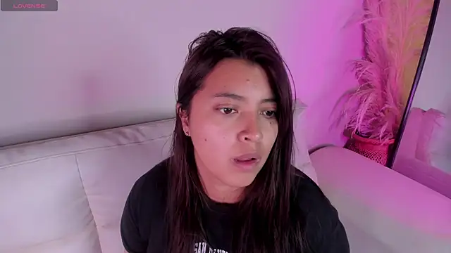 Rebeca Williams  online show from 29, 10, 2025