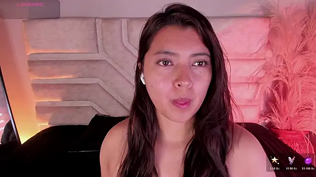 Rebeca Williams  online show from 4, 11, 2025