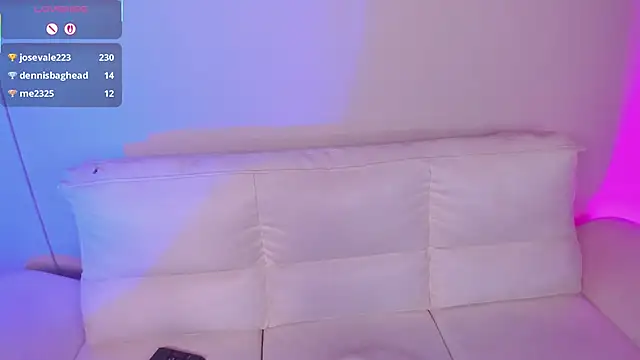 Rebeca Williams  online show from 20, 11, 2025