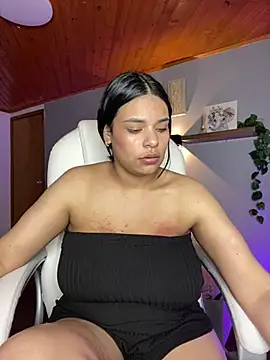 Snapshot of Isabella_boobd chatting on 1, 2, 2025 Isabella boobd online show from 1, 2, 2025