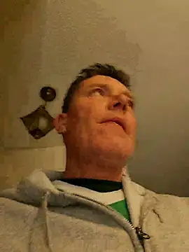 Bigtater1999 online show from 13, 3, 2026