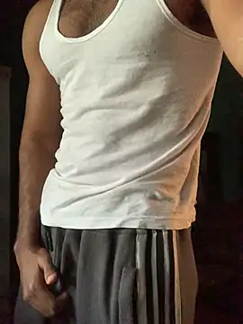 Vampire xoxo online show from 9, 12, 2024