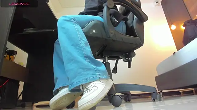 alma fenix online show from 30, 9, 2025