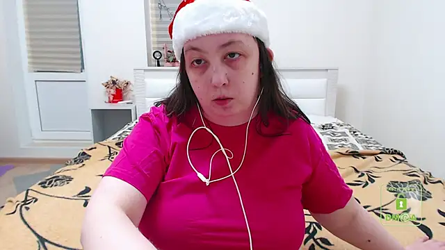 cute and hot online show from 23, 12, 2024