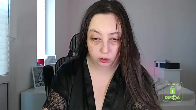 cute and hot online show from 2, 8, 2026