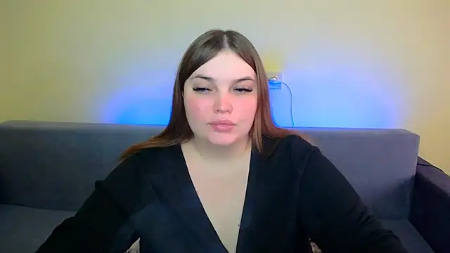 Emaaa ua online show from 2, 2, 2025