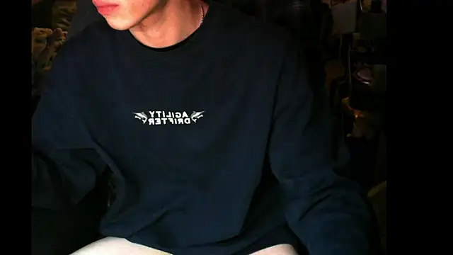 Ray175oo online show from 8, 3, 2025