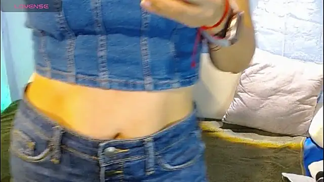 venus swet  online show from 10, 9, 2025