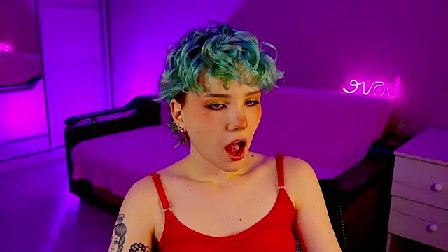 Snapshot of School_Love chatting on 11, 12, 2024 School Love online show from 11, 12, 2024