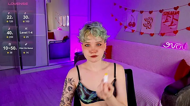 Snapshot of School_Love chatting on 21, 3, 2025 School Love online show from 21, 3, 2025