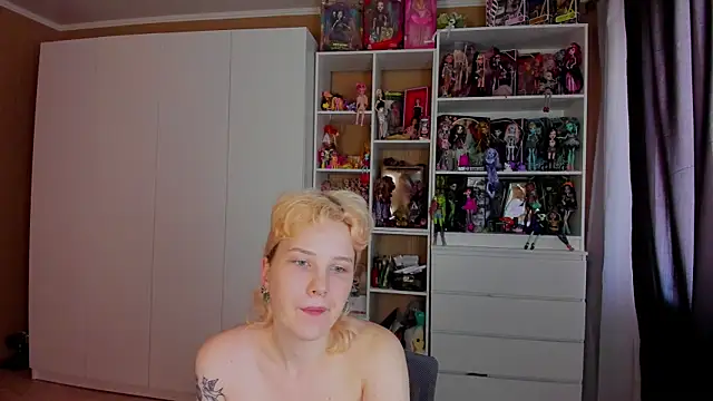 School Love online show from 12, 7, 2026