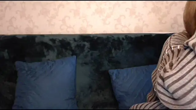 Snapshot of EnigmaSee chatting on 14, 2, 2025 EnigmaSee online show from 14, 2, 2025