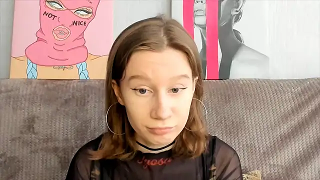 Snapshot of EnigmaSee chatting on 16, 2, 2025 EnigmaSee online show from 16, 2, 2025