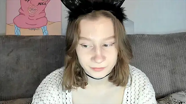 Snapshot of EnigmaSee chatting on 22, 2, 2025 EnigmaSee online show from 22, 2, 2025