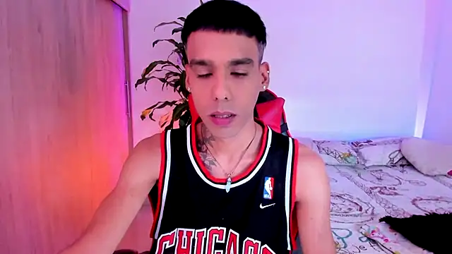 aldrinwhite online show from 17, 7, 2026