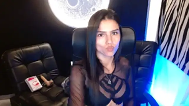 cloe fox online show from 6, 11, 2025