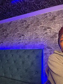 Melany Williams online show from 12, 7, 2026