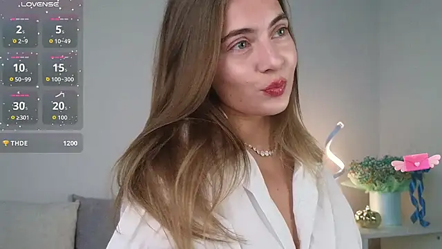 chloi hes online show from 1, 11, 2025