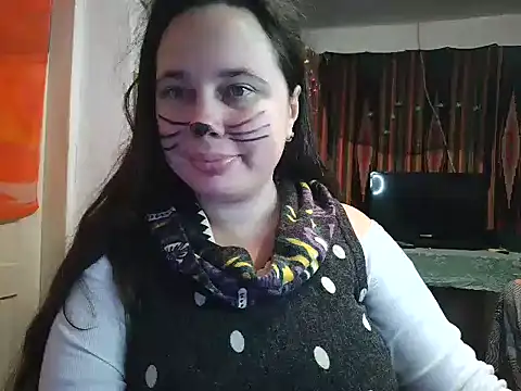 Cora Maro online show from 5, 11, 2025