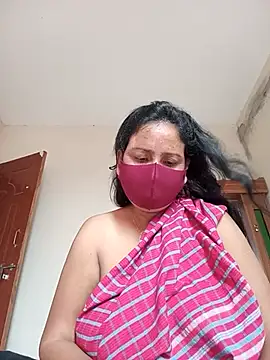 Snapshot of Neha-Roy chatting on 7, 7, 2026 Neha-Roy online show from 7, 7, 2026