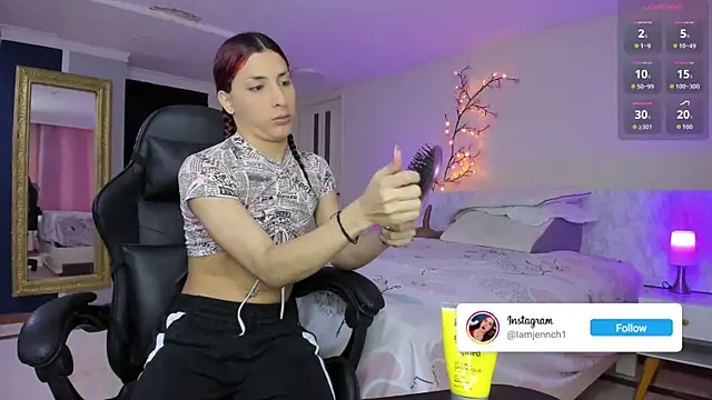 charolbruce 1 online show from 20, 12, 2025