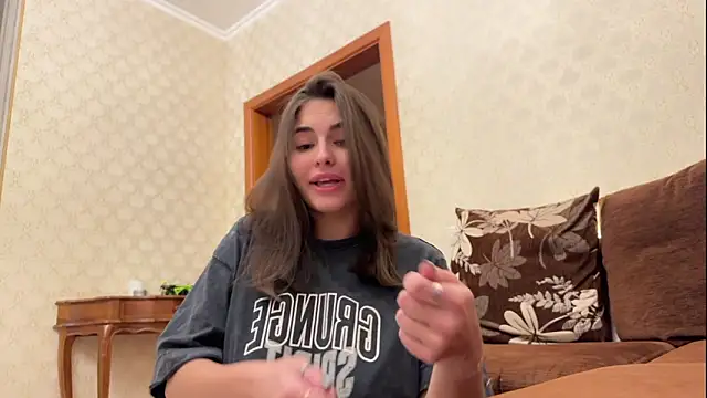 AmiCumOn online show from 28, 1, 2025