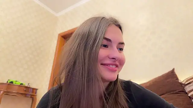 AmiCumOn online show from 6, 3, 2025