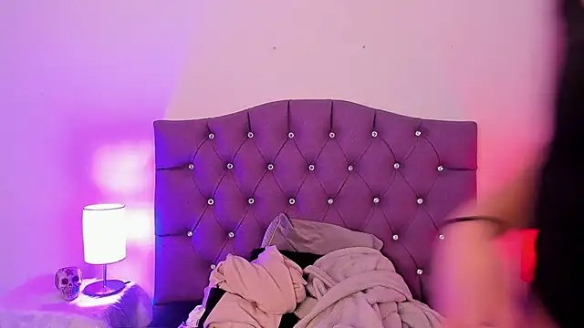 Snapshot of Nyx_nayla chatting on 5, 1, 2025 Nyx nayla online show from 5, 1, 2025