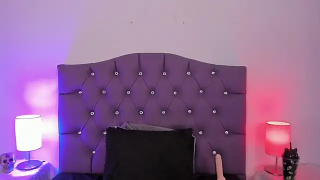 Snapshot of Nyx_nayla chatting on 13, 1, 2025 Nyx nayla online show from 13, 1, 2025