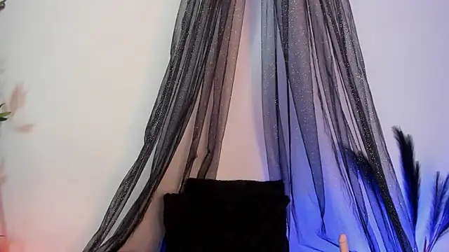 Snapshot of Nyx_nayla chatting on 15, 3, 2025 Nyx nayla online show from 15, 3, 2025