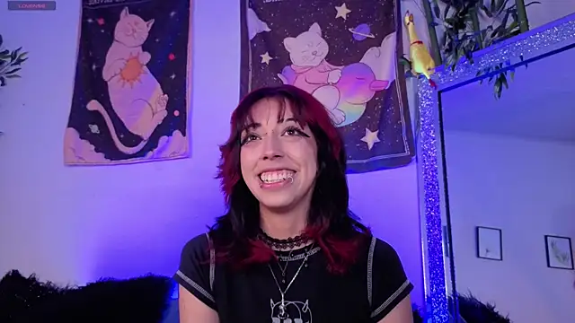 Snapshot of Nyx_nayla chatting on 31, 10, 2025 Nyx nayla online show from 31, 10, 2025