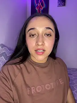 cata megan online show from 15, 12, 2024