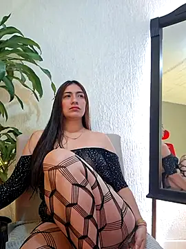 Snapshot of emmily_d chatting on 27, 2, 2025 emmily d online show from 27, 2, 2025