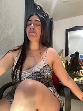 Snapshot of emmily_d chatting on 11, 10, 2025 emmily d online show from 11, 10, 2025