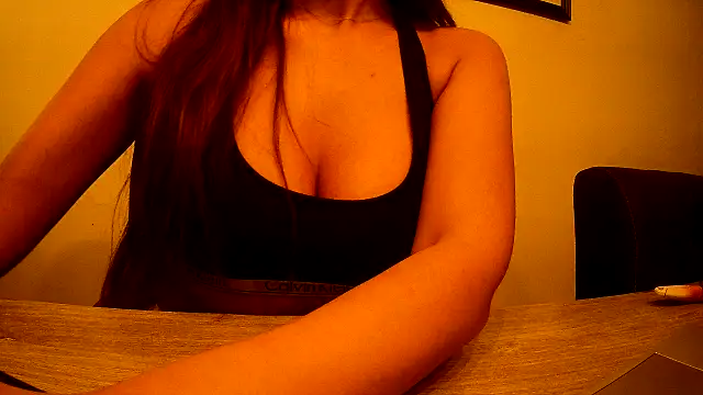 dutchesmee x online show from 9, 12, 2024