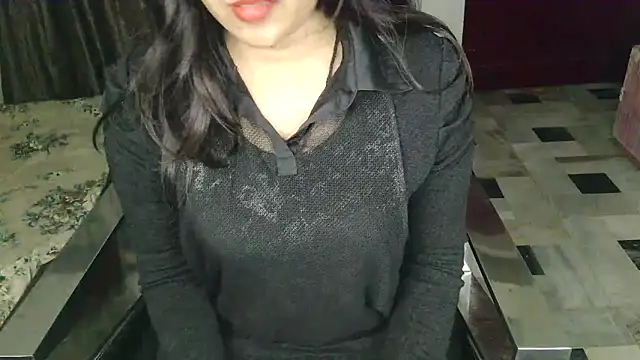 aarushi sharmaa online show from 23, 11, 2025