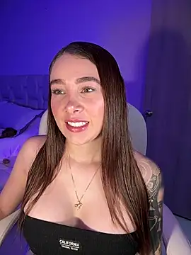 Snapshot of Lanataylor- chatting on 19, 2, 2025 Lanataylor- online show from 19, 2, 2025