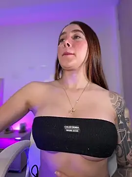 Snapshot of Lanataylor- chatting on 16, 3, 2025 Lanataylor- online show from 16, 3, 2025