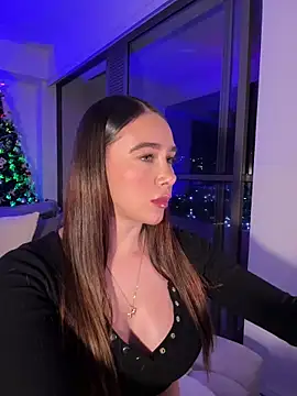 Snapshot of Lanataylor- chatting on 21, 12, 2025 Lanataylor- online show from 21, 12, 2025