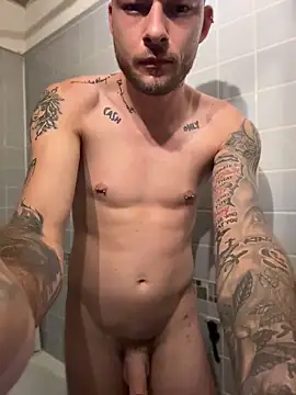 hottwoboys online show from 18, 6, 2026