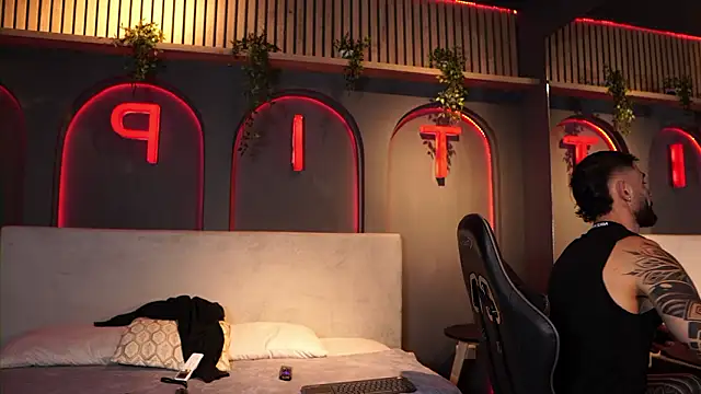 Austin bolt online show from 23, 2, 2026